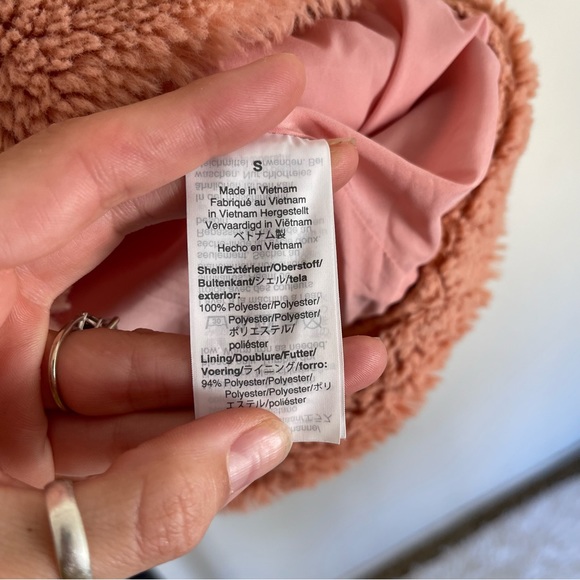 Madewell S Blush Pink Faux Fur 3/4 Sleeve Fleece top Measurements in Photos - Picture 3 of 8